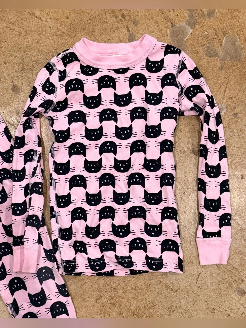 5 Hanna Andersson Black Cats on Pink Halloween Pajama Set
